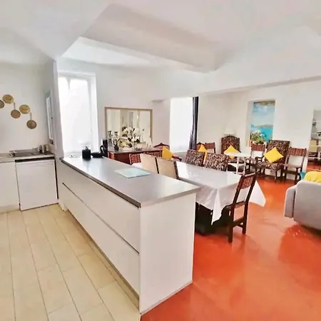 Familial - 7pers- Hyeres-centre *