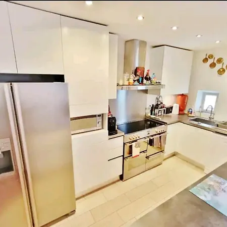 Familial - 7pers- Hyeres-centre *